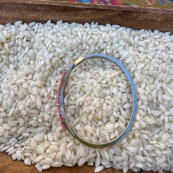 Sterling Silver & Coral bangle bracelet - Picture 2 of 5